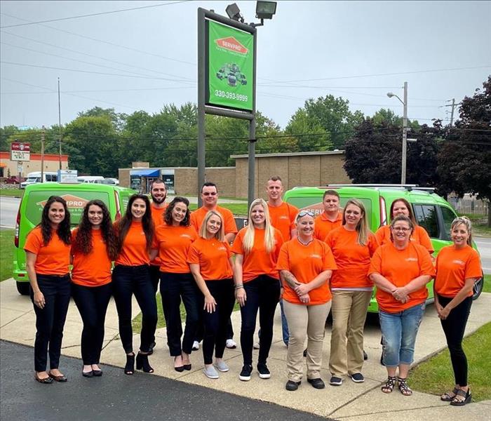 image of SERVPRO of Mercer County employees all wearing orange shirts 